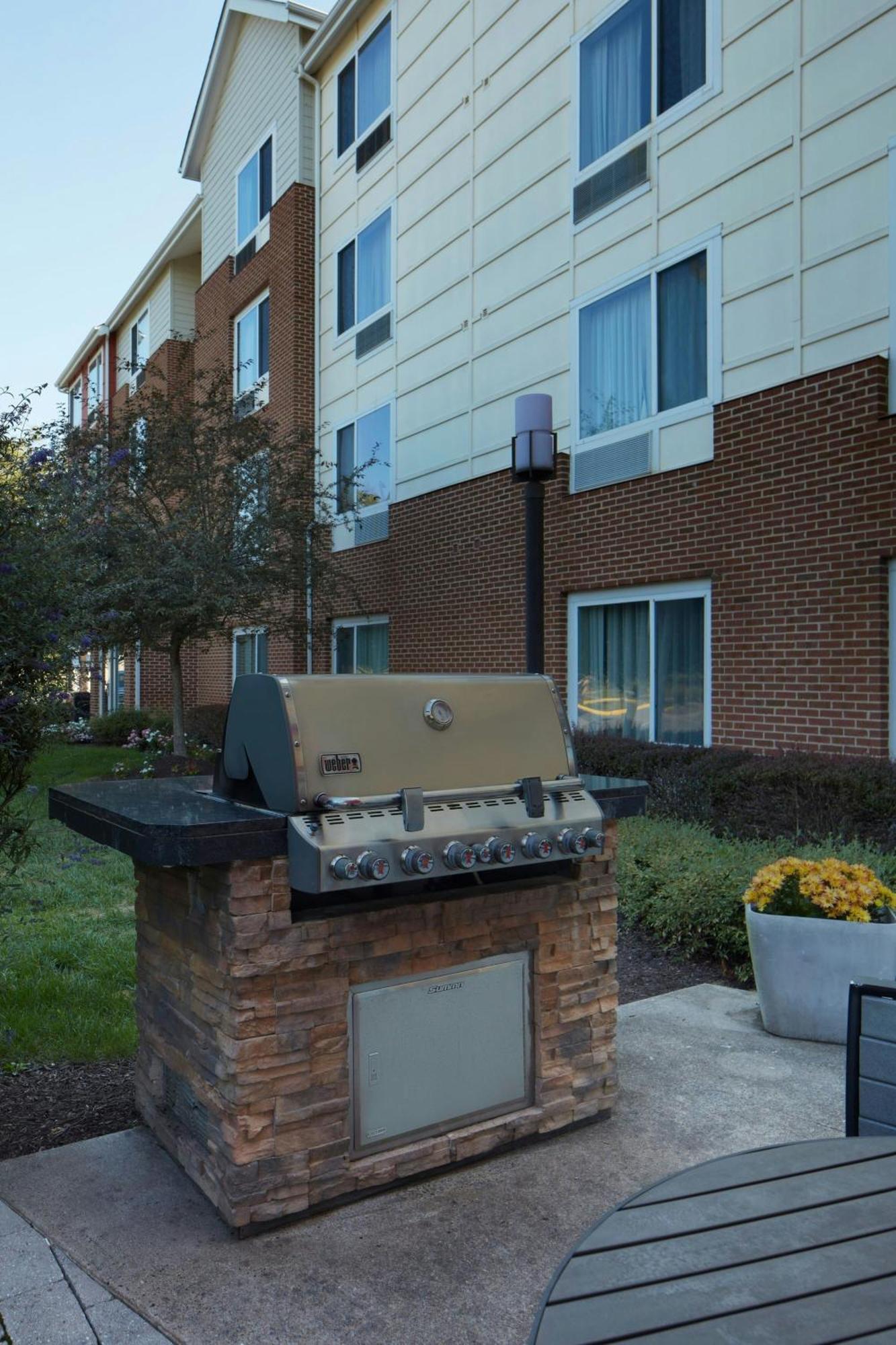 Towneplace Suites Winchester Exterior photo