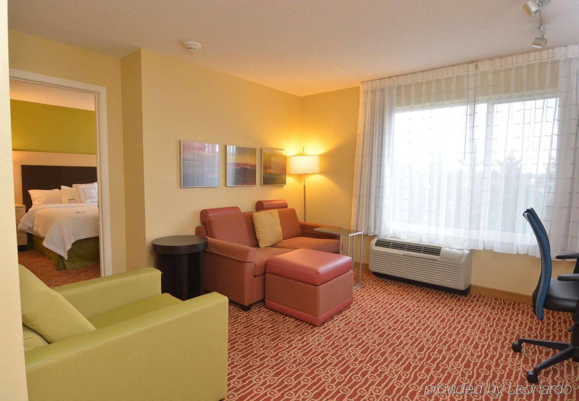 Towneplace Suites Winchester Exterior photo